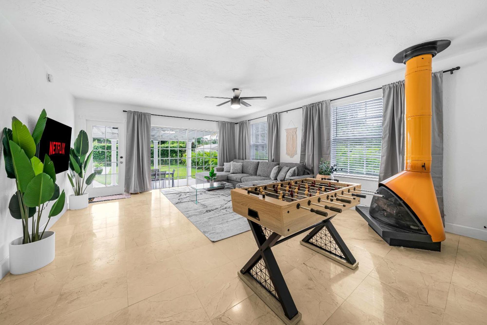 New Tropical Oasis Retreat In Miami Villa Exterior photo